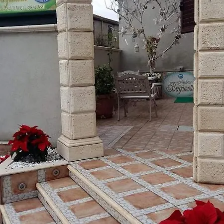 Profumo Di Bergamotto לינה וארוחת בוקר